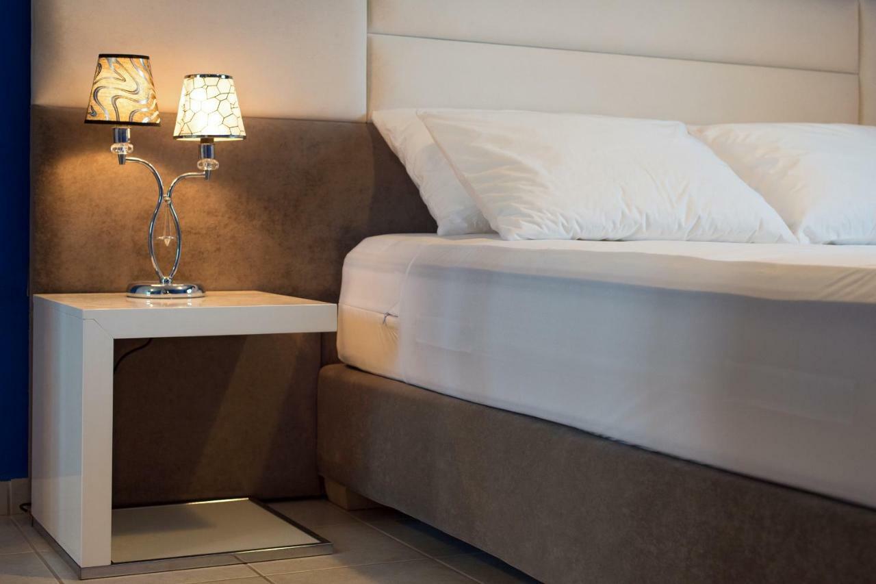 Corfu Design *